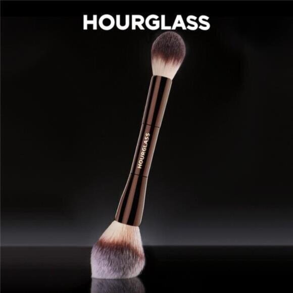 Hourglass Makeup Brush- No.18 Veil Powder Brush Soft Fiber Hair Double Head - Picture 3 of 7
